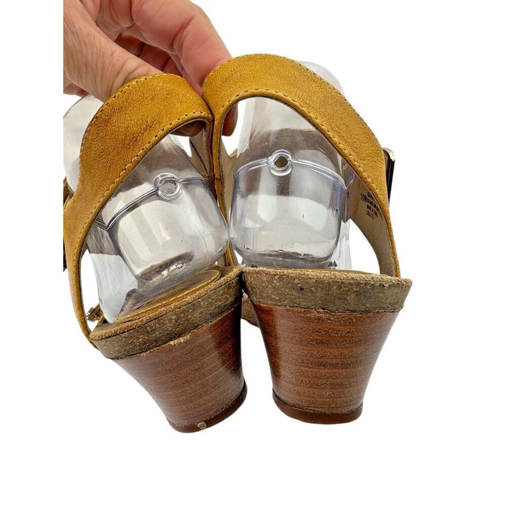 *Sofft Verdi Comfort Sandals Womens 10W Mustard Yellow Hook & Loop Coastal Beach - Picture 6 of 15